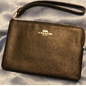 Coach Black Textured Wristlet NWOT